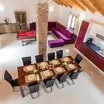 Pet Friendly In Vakantiehuis Gostinjac