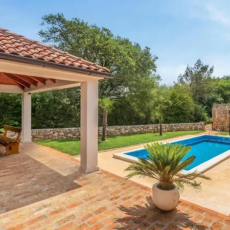 4 Bedroom In Ferienhaus *