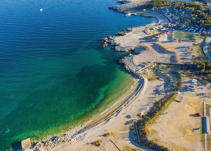 別荘 4 Bedroom In *