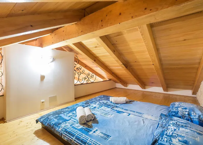 4 Bedroom In