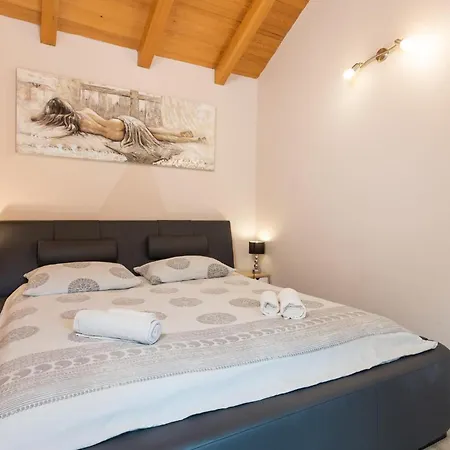 Prázdninový dům 4 Bedroom In